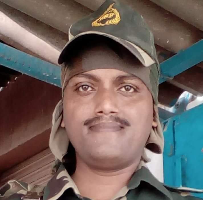 President Droupadi Murmu presents Kirti Chakra to Shri Sudip Sarkar, Constable/GD, 169 Batallion, BSF (Posthumous). During an operation along LoC in Kupwara, J&amp;K, he eliminated a terrorist and made the supreme sacrifice in the line of duty.