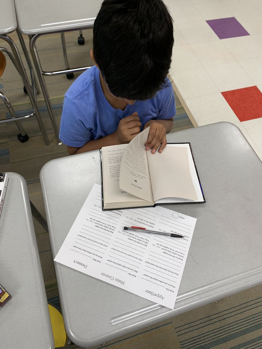 Stay tuned to see what these kiddos recommend you read! We are enjoying our appetizers so far, excited to see what genre they chose for their main course! #hacesbooktasting <a href="/readerhawks/">Ms. Haithcock</a> <a href="/HortonsCreekES/">Hortons Creek ES</a> 📚 🍽️