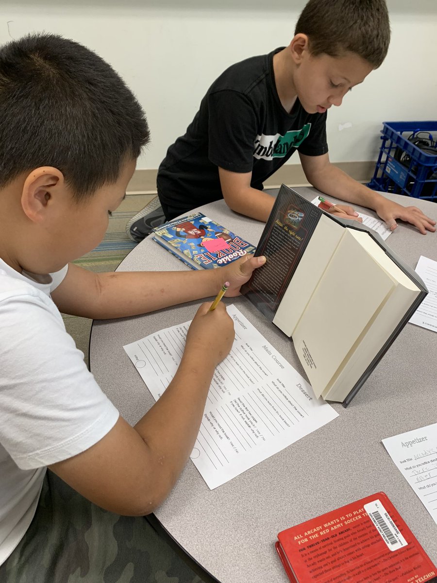 Sara Brooks tweet media