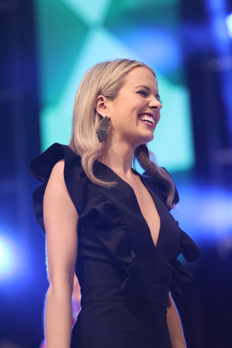 •Mental Health Awareness Month 💚
No matter where you’re at in your mental health journey, just remember that you are not a product of your worldly circumstances; you’re a product of what you do with them. You are worth it. 
#missdurham #missnc #missamerica