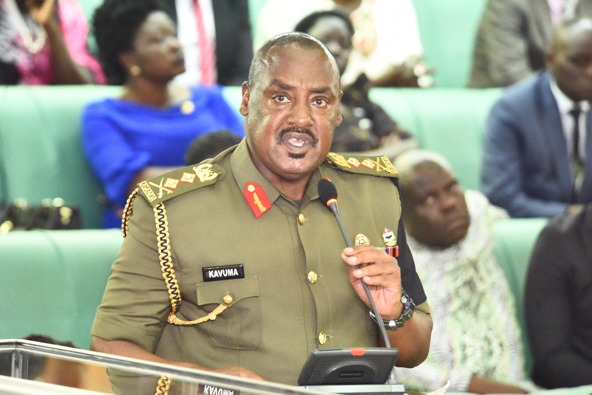 Parliament_Ug's tweet photo. Hon. Maj. Gen. Sam Kavuma (UPDF Representative) says late Engola exhibited and fulfilled the ethos of the UPDF culture of discipline, patriotism and pan-africanism. #SpecialSittingUg https://t.co/oEVrfP2hrW