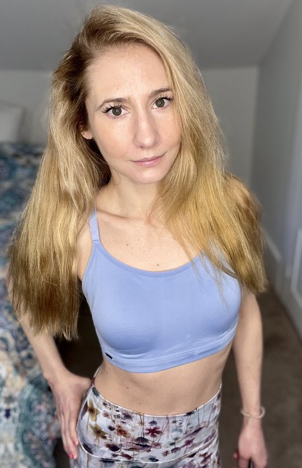 Loving my @lululemon yoga pants! #lulu #lululemon #yoga #yogababe #yogapants https://t.co/ZIPTOK0lSf<a class="tags" target="_blank" title="On Twitter" href="/?out=eyJ0eXAiOiJKV1QiLCJhbGciOiJIUzUxMiJ9.eyJpYXQiOjE3MjExNTUyNDQsImlzcyI6InR3cG9ybnN0YXJzLmNvbSIsIm5iZiI6MTcyMTE1NTI0NCwiZXhwIjoxNzUyNjkxMjQ0LCJyZWRpcmVjdF91cmwiOiJodHRwczovL3R3aXR0ZXIuY29tL2x1bHVsZW1vbiJ9.vpe6IJoDHXcN1LkhqMoSjt_XetS7U13SOxT75l0H_Vasg4FmzUMW3jkbrvfEjhhJ4Rltx2g7Yizkb6CPxYghmA">@lululemon</a><a href="/tag/lulu"class="tags">#lulu</a><a href="/tag/lululemon"class="tags">#lululemon</a><a href="/tag/yoga"class="tags"><span>#yoga</span></a><a href="/tag/yogapants"class="tags"><span>#yogapants</span></a><a href="/tag/yogababe"class="tags"><span>#yogababe</span></a>