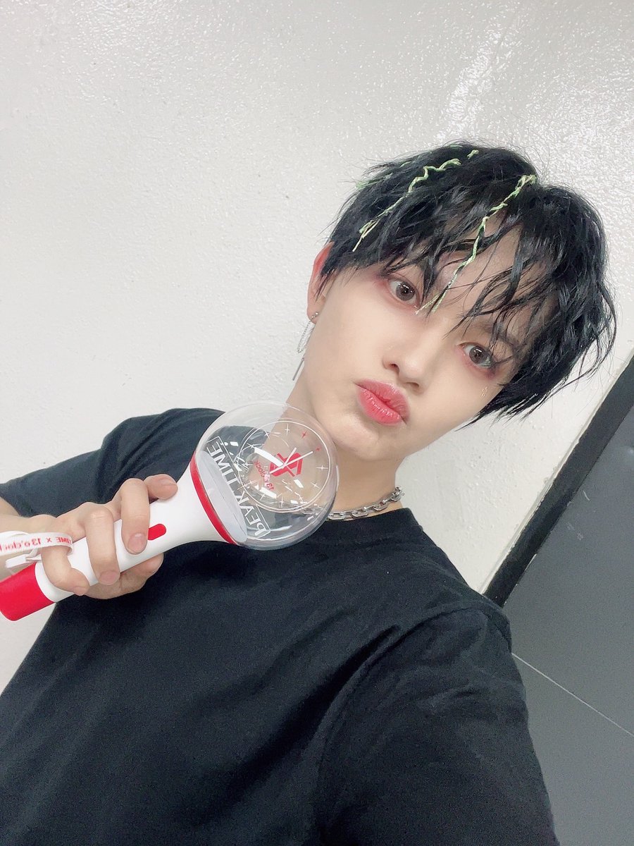BAE173_member's tweet photo. [#��] 

엘스 3일 동안 잊지 못할 추억 만들어주셔서 너무 감사합니다 콘서트 때 호응도 너무 잘해주시고 엘스가 행복해하는 게 보여서 너무나도 행복했어요 앞으로도 우리 엘스한테 행복한 날들만 줄게요❤❤ 

#BAE173 #비에이이173
#BIT https://t.co/fGkY64G0iK