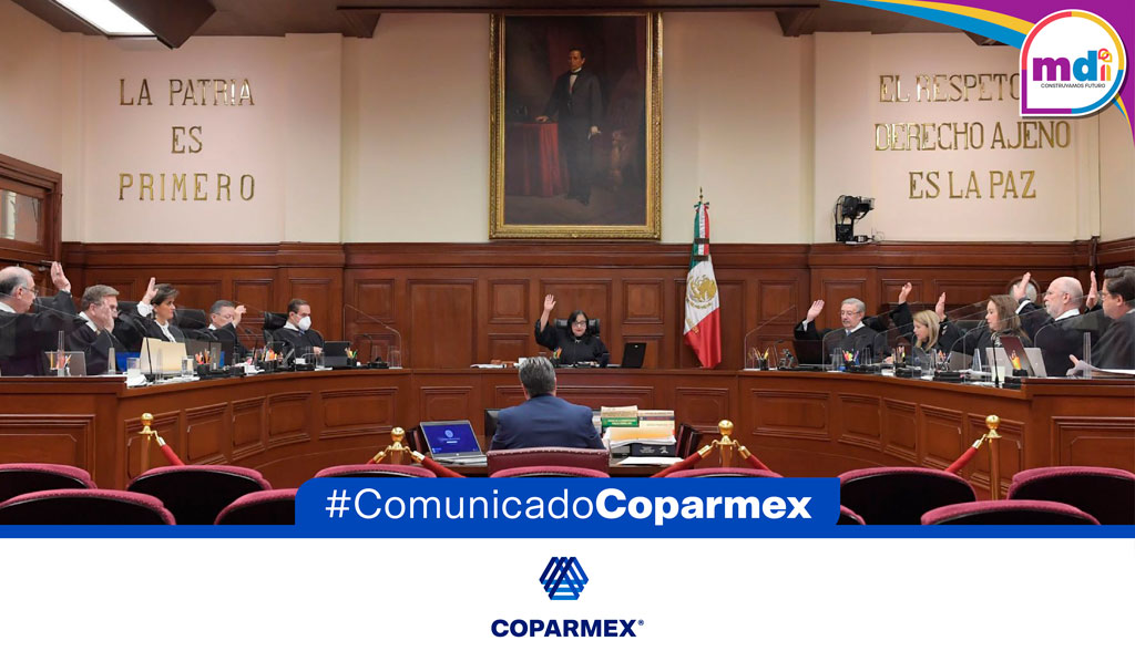 JoseMedinaMora's tweet photo. 🔵👏 Desde #Coparmex reconocemos la defensa de la Constitución por la mayoría de las ministras y ministros que integran la Suprema Corte de Justicia de la Nación y que decidieron declarar la invalidez de la primera parte del Plan B de la Reforma Electoral debido a violaciones graves al proceso legislativo.
Sobre ello el #ComunicadoCoparmex 👇
https://t.co/pzdygi2VzW