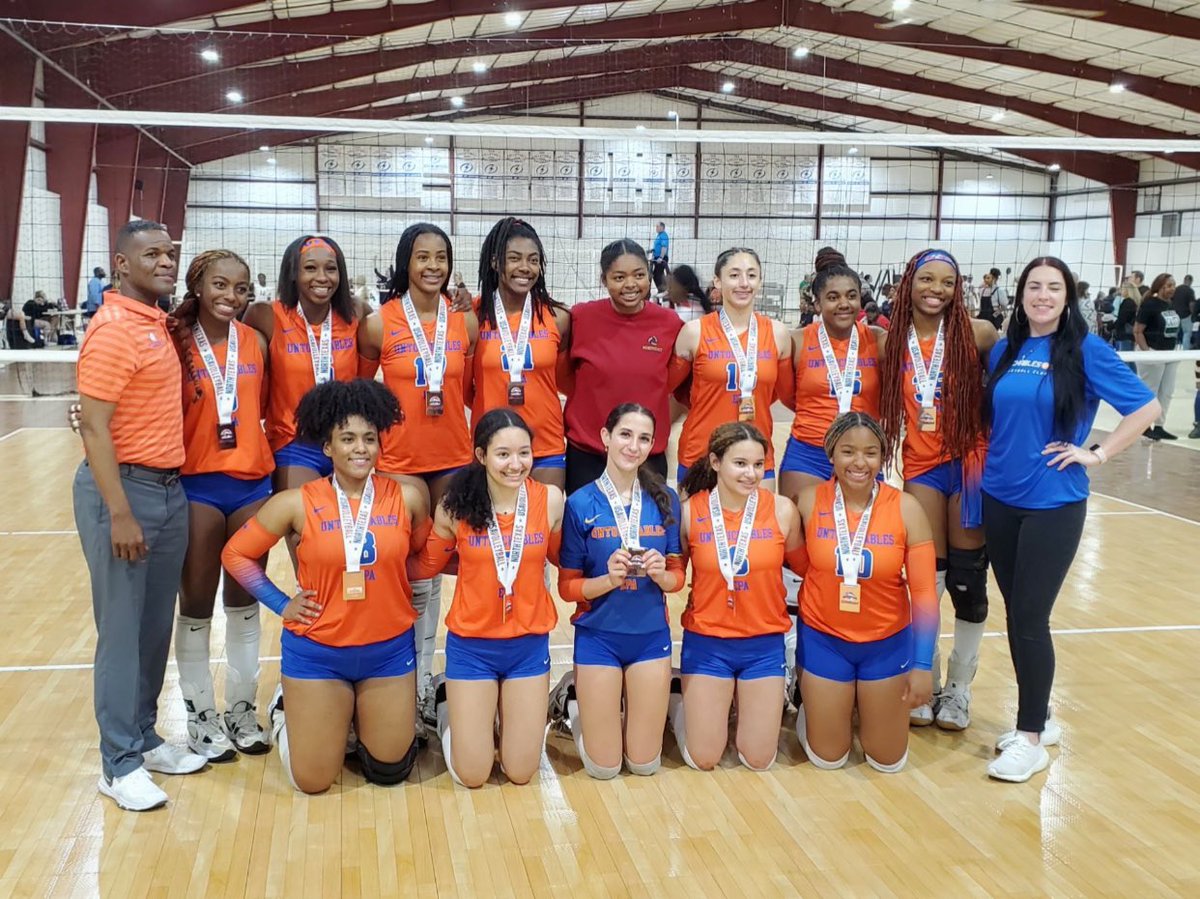 karli_jordan's tweet photo. So proud of this team. Through the trials and tribulations we held onto faith and worked hard till we finally earned our bid! Final stop, Chicago! @UntouchablesEpa @kiaravolleyball @jaylamcduffie3 @JasminWillams25 @christamathew18 @GabrielleHairs4 @MorganCreer2024 @luhbryeezy https://t.co/oBBmmKaoeU