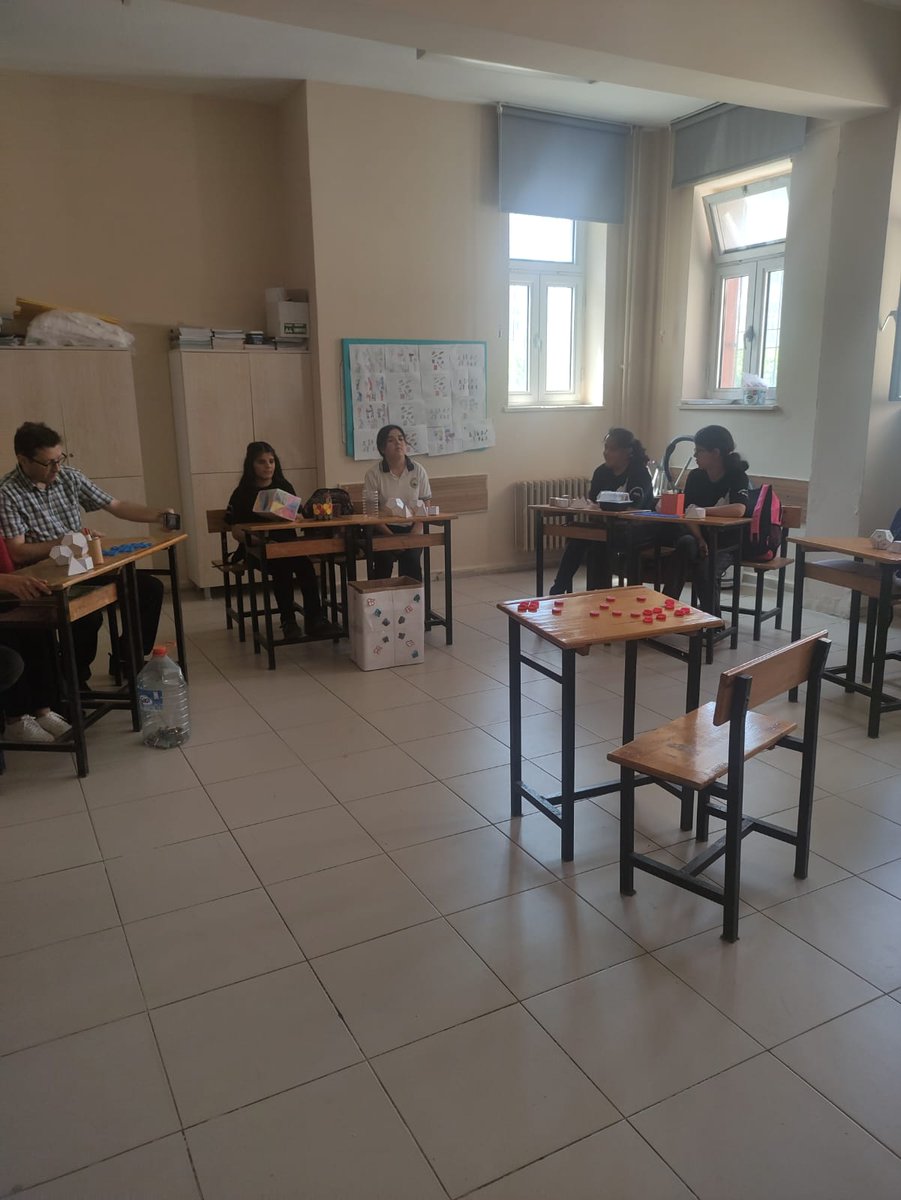 erdemliotml's tweet photo. eTwinning Günü kutlamaları yapıldı. https://t.co/cI4EqY9aLQ