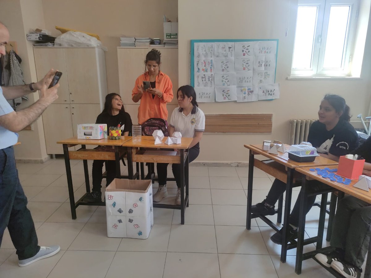 erdemliotml's tweet photo. eTwinning Günü kutlamaları yapıldı. https://t.co/cI4EqY9aLQ