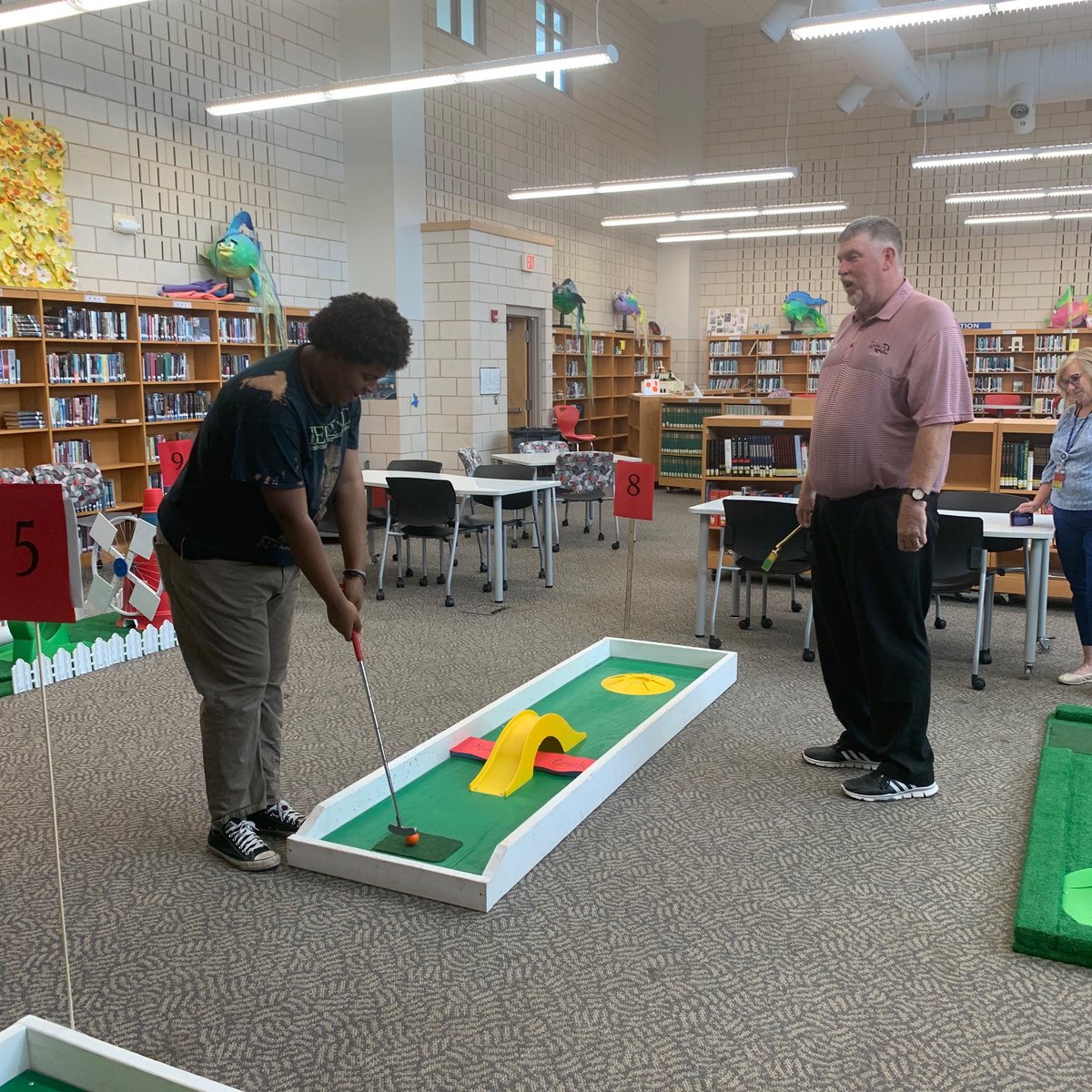 PrincipalPeckha's tweet image. We’ve got quite the “Masters” tournament going today between our Master Teacher- Mr. Vickery and the #StrongStable! SHOUT OUT to @WestLakeElem  for use of this AMAZING course! @mchsmustangs