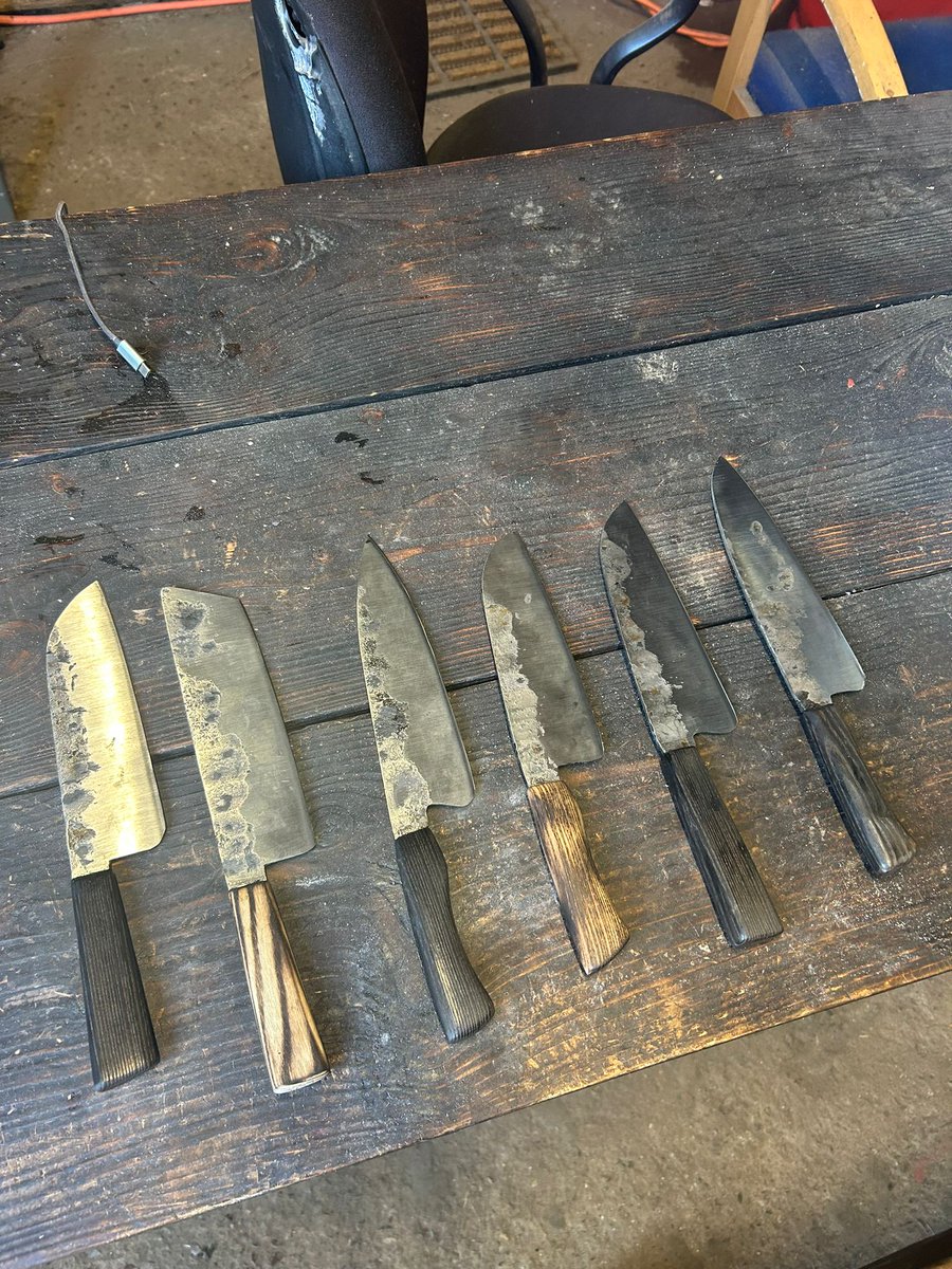 cateringbm's tweet photo. What an exceptional experience for some of our chefs as they visited Blackberry Forge and had the opportunity to forge their own knives. #ChefExperience #KnifeForging #Training #SupportYouCanTrust https://t.co/YFIjRqQw6E