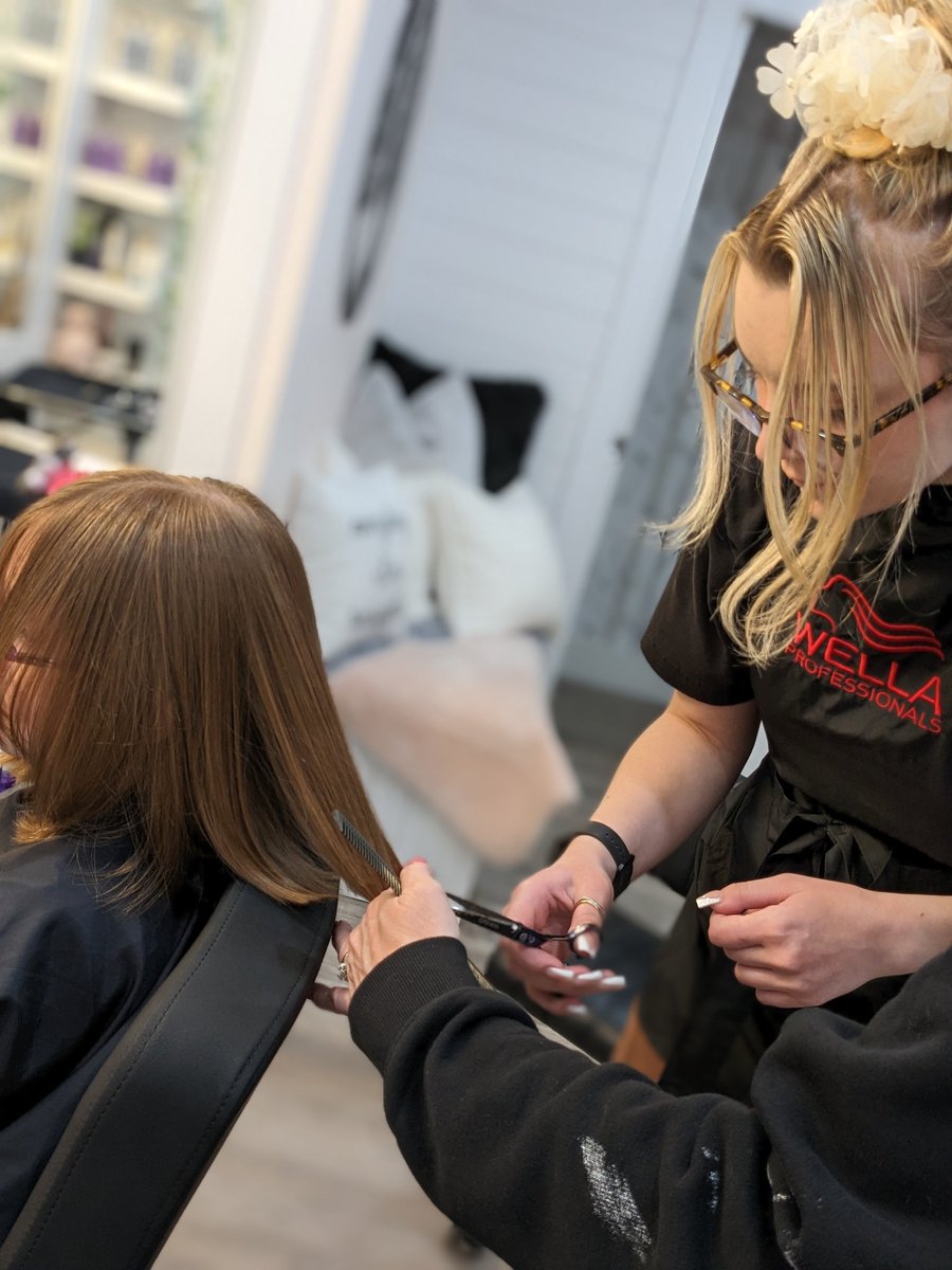 Melody Rotondo (@mrsteps_stp) on Twitter photo So unbelievably proud of our <a href="/StPaulOCSB/">St. Paul High School</a> OYAP student Taylor, for all she has accomplished! My 6 yr old daughter was Taylor's third client and she did a perfect job washing and cutting her hair. So professional! Thank you Taylor! #BeStpaul #apprenticeships #Becommunity So unbelievably proud of our <a href="/StPaulOCSB/">St. Paul High School</a> OYAP student Taylor, for all she has accomplished! My 6 yr old daughter was Taylor's third client and she did a perfect job washing and cutting her hair. So professional! Thank you Taylor! #BeStpaul #apprenticeships #Becommunity