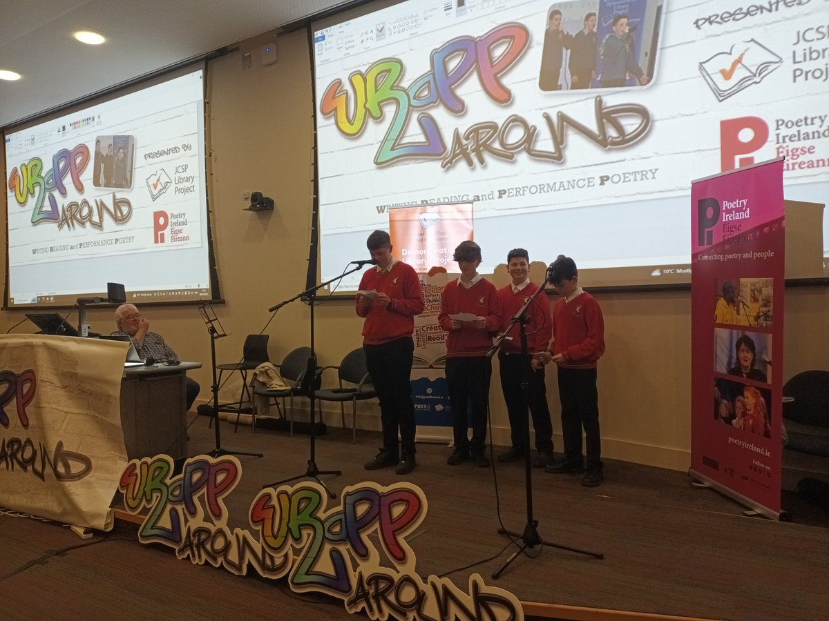 colchilmlib's tweet image. A big shout-out to a number of our 2nd year students who recited, brilliantly, their own poems at the annual Wrapparound poetry/rap showcase event in Trinity College, Dublin, today. @jcsplibraries
