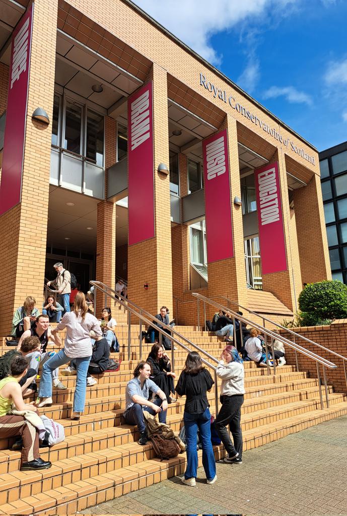 At sunny @RCStweets for a meeting today. A unique purpose built venue and a whole lot of bricks #architecture