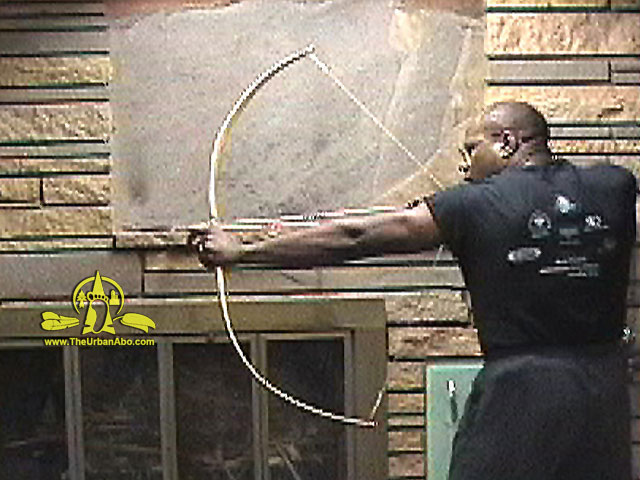 TheUrbanAbo's tweet photo. [FREE TUTORIAL] How to: Make a Stick or Self-Bow >>  #survival #survivor #primitiveTechnology #bushcraft #prepper #SHTF #archery #hunting #bowMaking #bowString #rabbit #survival #primitiveTechnology #prepper #SHTF @TheUrbanAbo https://t.co/21OhFw0bTJ