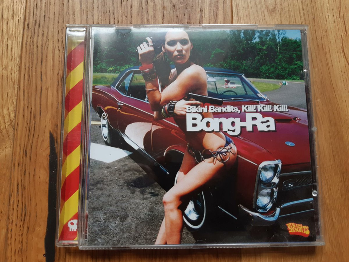 Sepix's tweet photo. What's your favourite #bong-ra album?
#breakcore #breakcoremix #breakcorerundown #braindance #idm #intelligentdancemusic #hardcore #digitalhardcore #electronicmusic #experimental #mashup #jungle #noise #twitch #youtube #traktor #cdcollection #sepix #djsepix @sepixsound https://t.co/txFP2gBhDx
