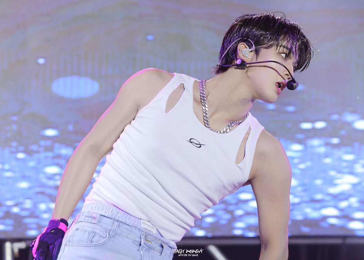 BAEst_Moment's tweet photo. 💖HAPPY BAEBAE DAY💖

#배진영 #BAEJINYOUNG 
#우리의행복_배진영_생일축하해 #ForeverYoungWithBaeJinyoung https://t.co/3zdMQdiNrq
