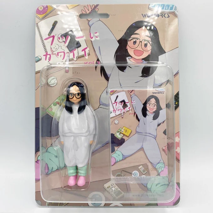 フィギュアは手作り版と製品版が存在しますが、いまはどちらも入手不可能です…というか手作り版は人にあげちゃったので自分も持っていないです