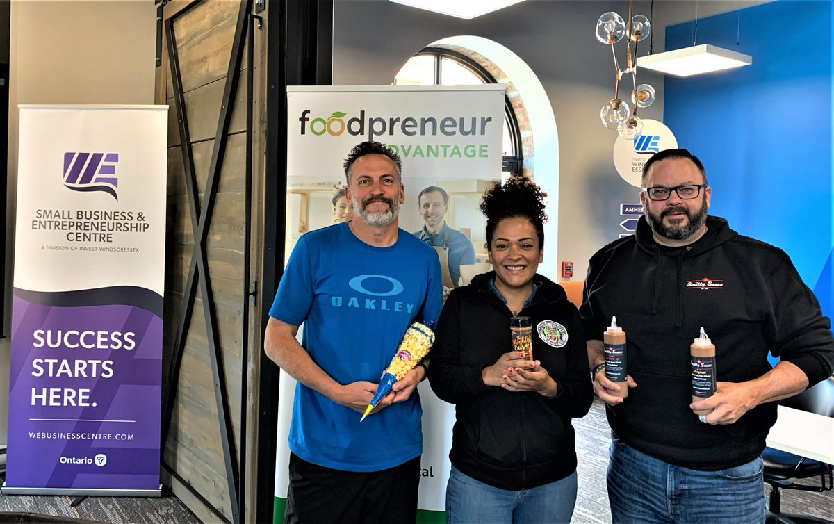 WEsmallbusiness's tweet image. It&apos;s a great day to be celebrating #EconomicDevelopmentWeek in #WindsorEssex ☀️ 

Today we have the pleasure of hosting our current Foodpreneur Scale-Up cohort for an in-person roundtable focusing on Canadian food labelling regulations and product packaging. 
#EconDevWeek23