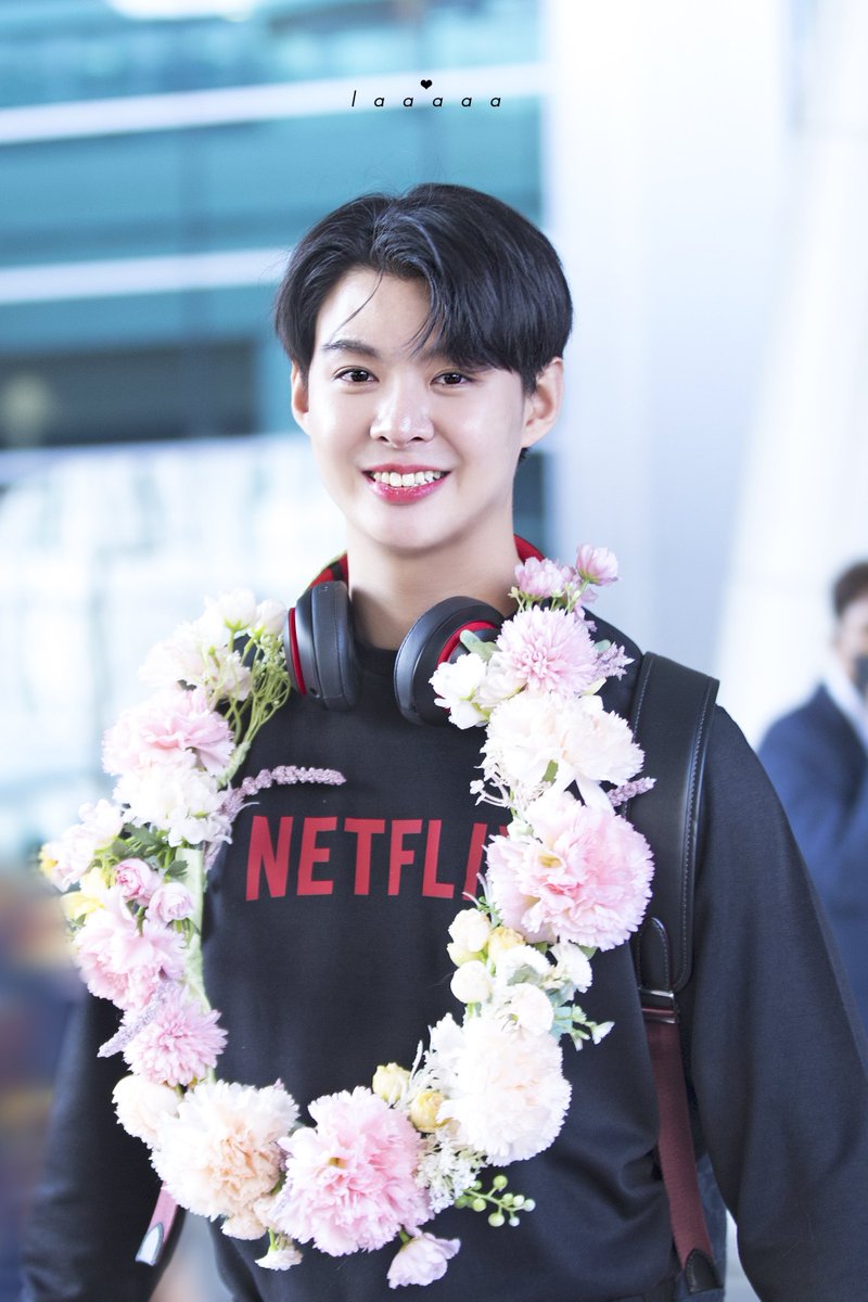 당장 청춘물 찢고 나왔🫠
เกินไปสุดๆอะ🫶🏻

<a href="/Saint_sup/">Saintsup 🎬</a> ᰔᩚ

SAINTSUP GO KOREA
#ส่งมุมุเซ้นต์ไปเกาหลี
#Saint_sup #MingEr