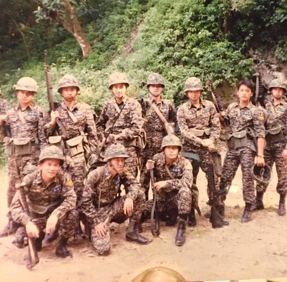 holidaystar11's tweet photo. ROCMC 80-90's
#海軍陸戰隊 #國軍 #ROCMC https://t.co/LPDTcMnUht
