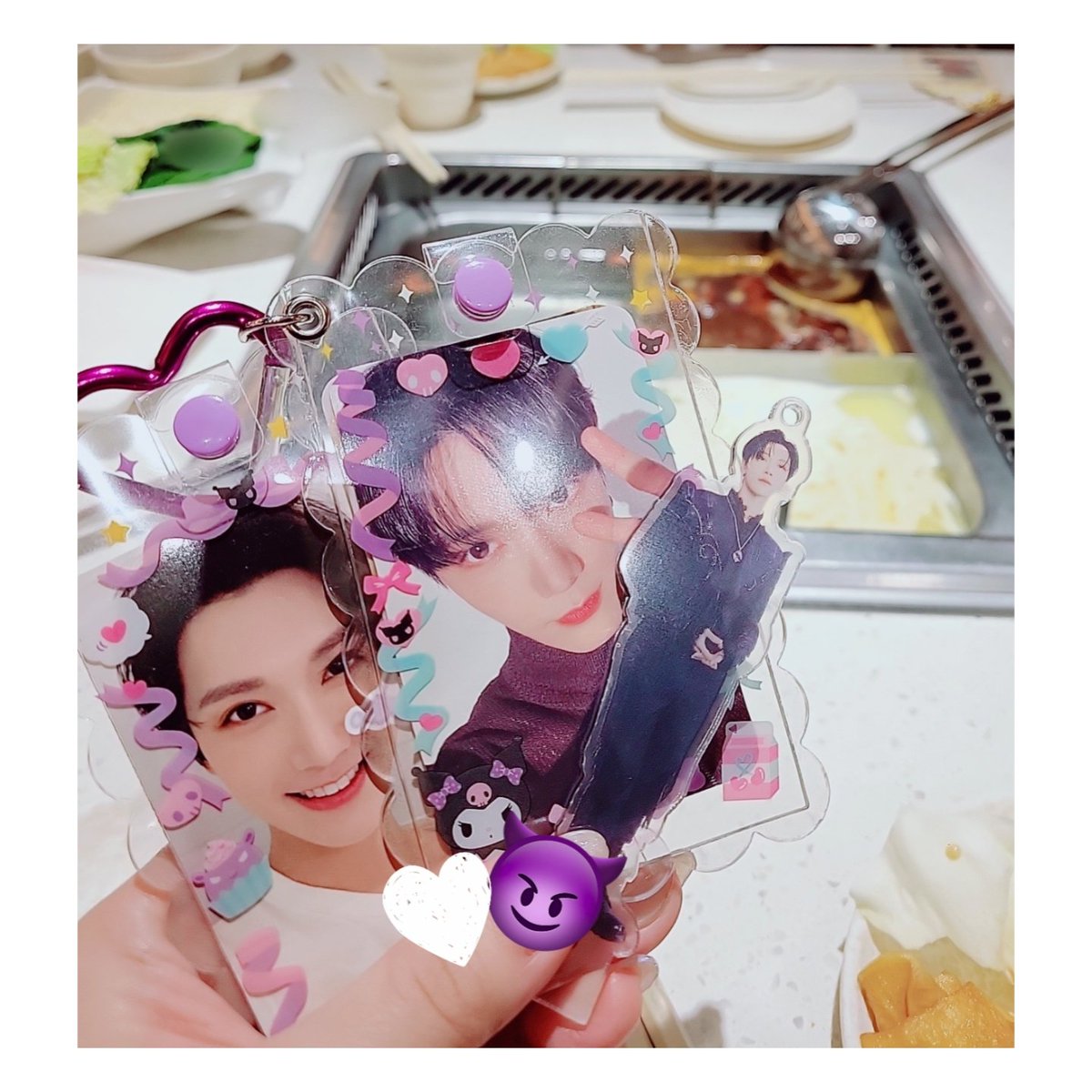 7nyanxx's tweet photo. 𝙒𝙖𝙮𝙑 𝙏𝙝𝙚𝙁𝙞𝙧𝙨𝙩𝙑𝙞𝙨𝙞𝙤𝙣 𝙞𝙣 𝙅𝘼𝙋𝘼𝙉
ほんとしあわせすぎた。
待ち続けた景色が目の前に広がってて涙とまらなかった。
わたしの推しは世界で一番かっこよかった♡̶
また会いにいくね、テンちゃんらぶ🖤
#WayV #威神V
#WayV_TheFirstVision
#WayV_TheFirstVision_in_JAPAN https://t.co/v904DgRCtN