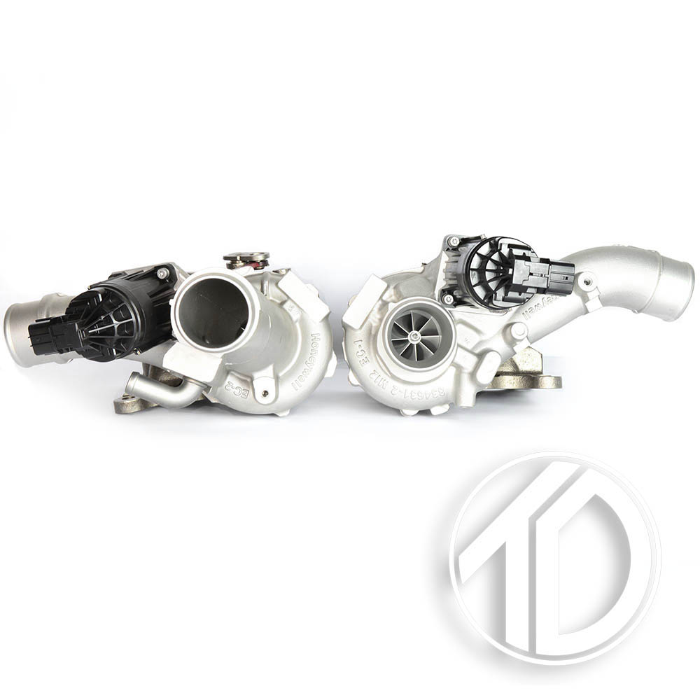 TurboDynamics's tweet image. The Infinity Q50 comes with a choice of engines, including the 3.0 twin-turbocharged V6 with up to 400bhp. Our hybrid conversions on these have upgraded bearings, a billet compressor wheel and a larger turbine wheel. 
#TurboDynamics #HybridTurbos  #TurboUpgrade #Infinity #Q50