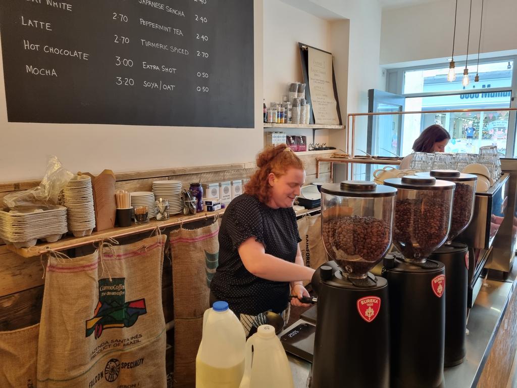 A warm welcome to Dorchester's newest businesses having opened today! <a href="/FincaCoffee/">FincaCoffeeRoasters</a> <a href="/scouting4coffee/">FINCA</a> Finca. They are to be found where The Pantry was in South street. Shannon and Rachel are your hosts today.