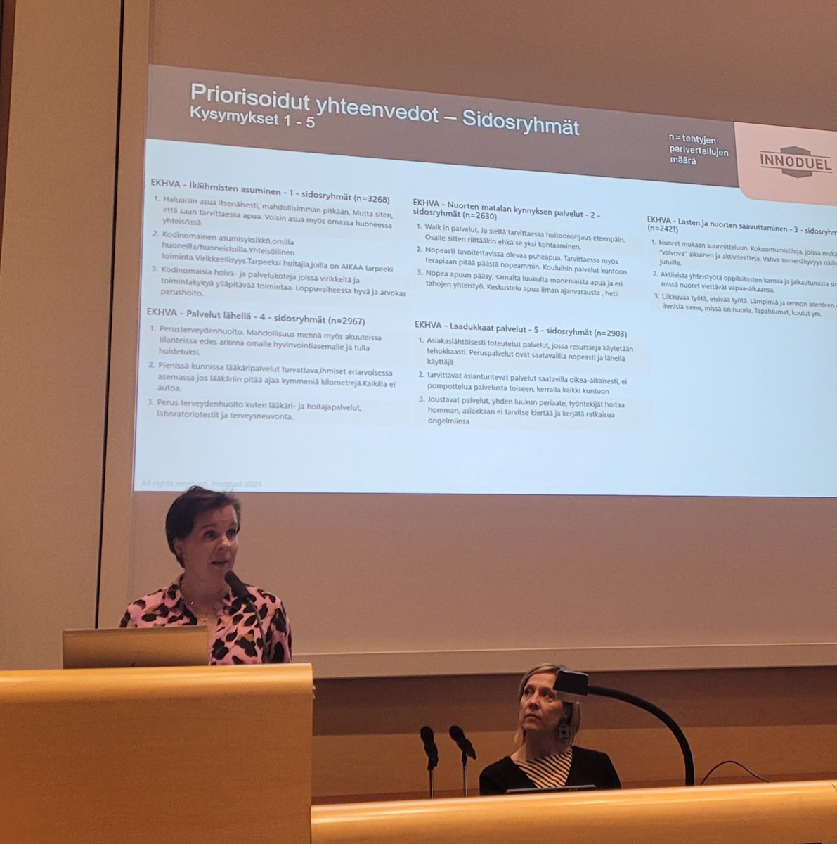 Etelä-Karjalan hyvinvointialueen palvelustrategia esittelyssä. Hyvää tahtotilaa, mutta yrittäjät kaipaavat vielä mitattavia tavoitteita ja linjauksia, miten vaikkapa ostopalveluita ja palveluseteliä käytetään. #sote