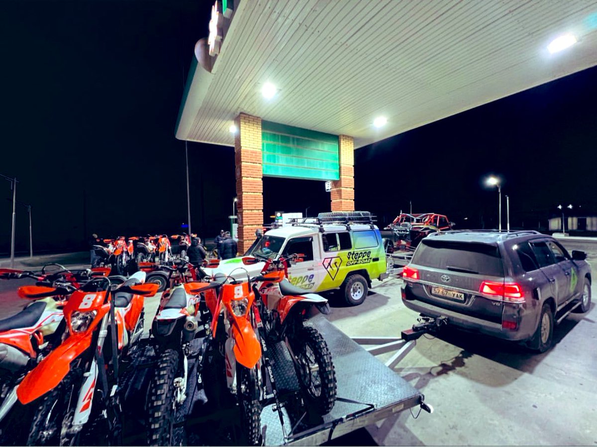 steppeoffroad_'s tweet photo. SteppeOffroad support team Number 1 💯 https://t.co/acny5YH11B