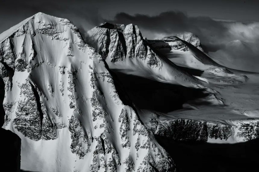 PowderMagazine's tweet photo. A Tour Through Scandinavian Dreamscapes |
Words and Photos by Mattias Fredriksson | Click for the full photo essay: https://t.co/zIXdQnIVg9

#powdertothepeople #skiing #ski #skier #powdermagazine https://t.co/UeSSzD2cGr