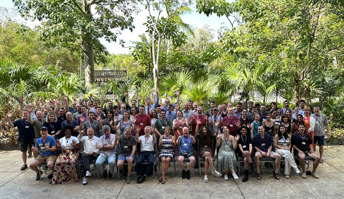 Good morning from our #Carbon23 attendees. 
Third and final day- we still have a number of talks, the poster session and gala dinner to look forward to! 📸