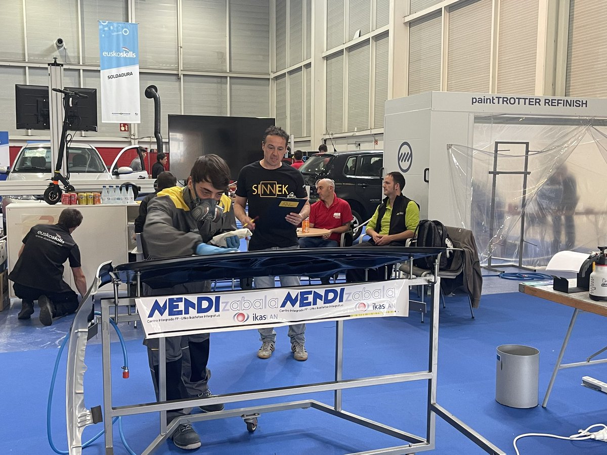 Ikasleak motorrak berotzen….