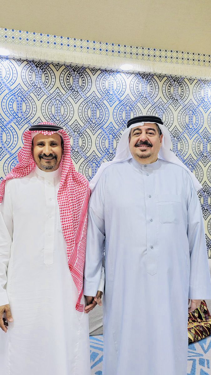 SAlgarba's tweet photo. صوره تجمعني  المحامي والمستشار القانوني منصور بن صالح السلمي هذا الرجل الشهم الطيب العزيز وتربطني معاه علاقه طيبه اكثر من 15 عام حفظها الله ورعاه https://t.co/7GdKCgqKux