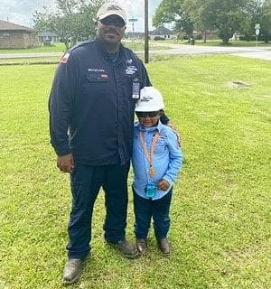 chevronphillips's tweet photo. "F" is for future. Thank you to Morrell Lewis from our Port Arthur, Texas facility for brightening our day with this moment.
His son was told he could dress as whatever he wanted to be when he grew up and he said, "I want to do what my daddy does."
#Chemunity https://t.co/wt2pta7Xey