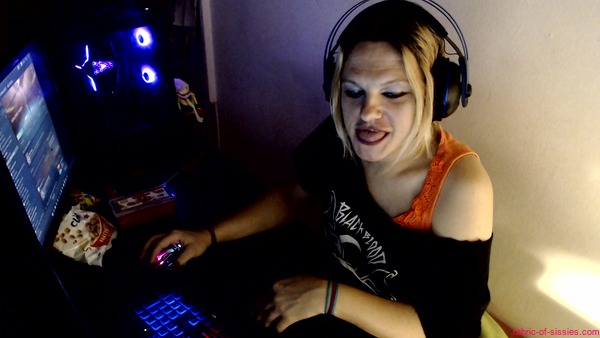 https://t.co/TpSqR6lLSt has Added moar unique Sissy Content https://t.co/xWzGy4FQW5