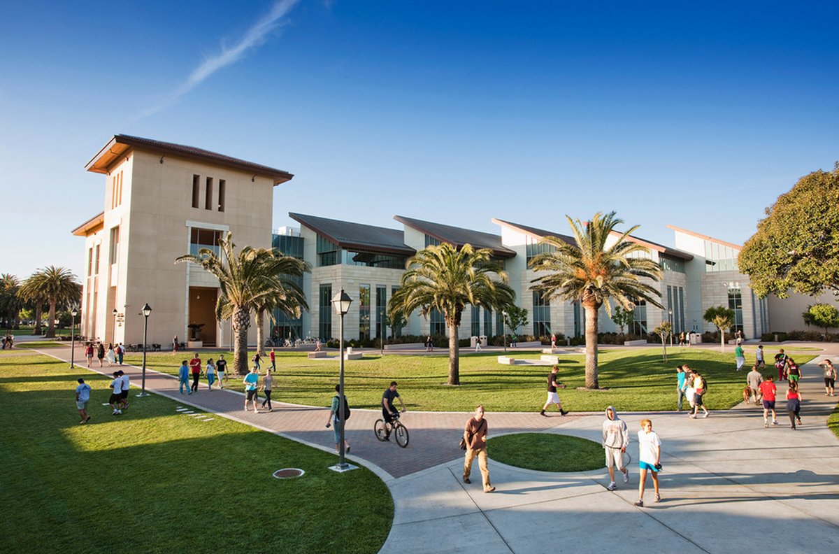 brainstormingl's tweet photo. Un ponte tra la culla del Rinascimento e il cuore dell'innovazione tecnologica. La contea di Santa Clara in Silicon Valley offre borse di studio per giovani innovatori di #Firenze. https://t.co/BMnj030snV 
@UNI_FIRENZE https://t.co/DTJsebWWiZ