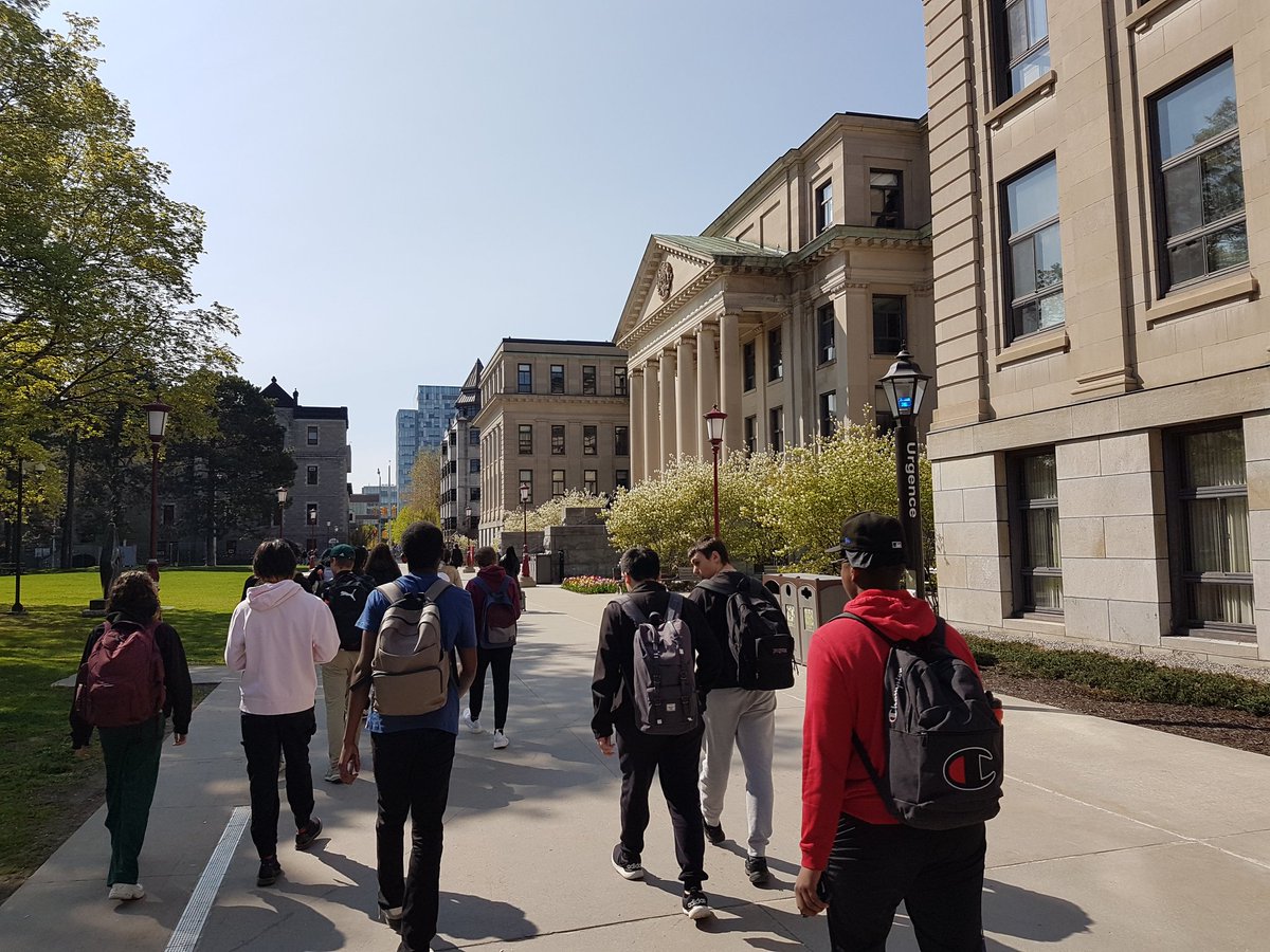 Julie Senécal tweet media