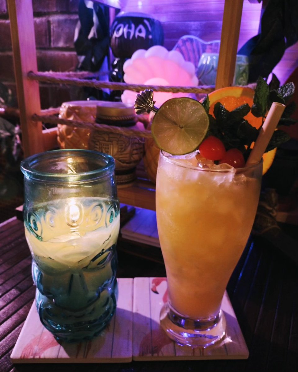 IkiAnd's tweet photo. Nothing like sipping a South Pacific Punch by candle light. https://t.co/zjwa8t9MHu