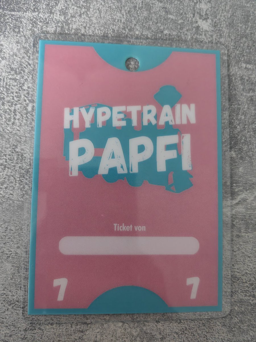 Neelia0's tweet photo. Die Gamescom kann kommen!!! 
An alle #Papfenheimer : Ich werde diese wundervollen Hypetrain Tickes von @Papfrich auf der #gamescom2023 verteilen!!! https://t.co/J7SHgyYivo