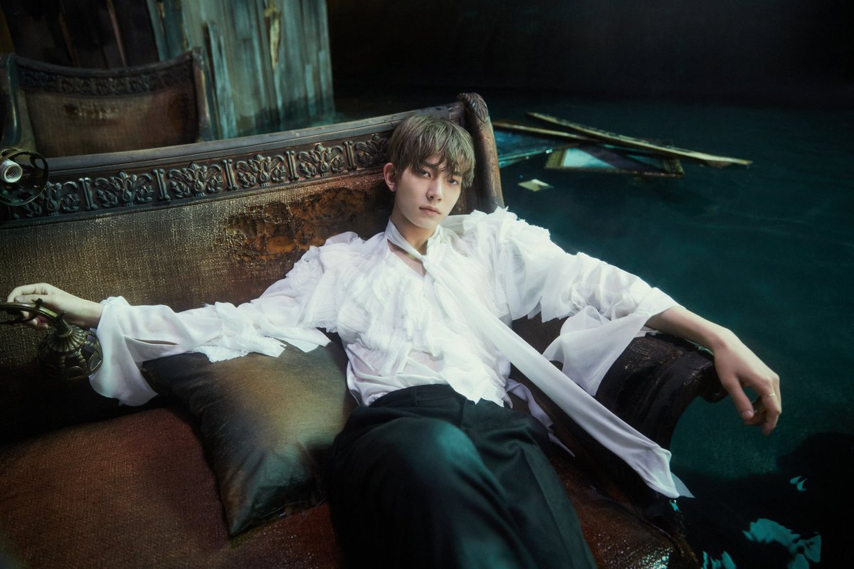 forksmlhs's tweet image. are these seats free?