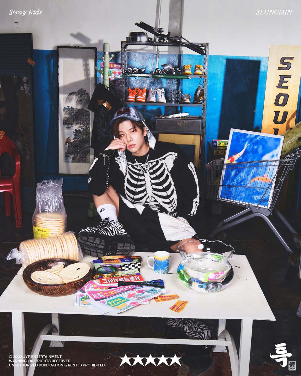 forksmlhs's tweet image. are these seats free?