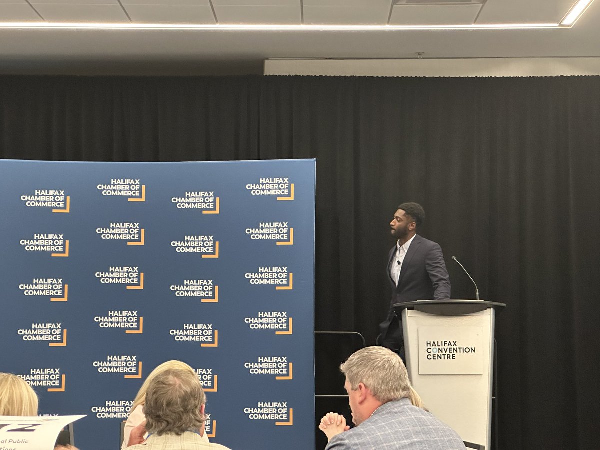 paul mackinnon tweet media