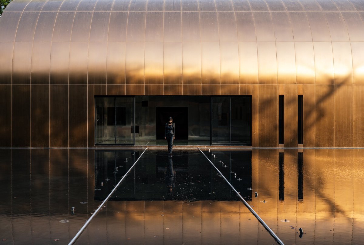 yuting0523's tweet photo. [Copper Blockhouse•Full Metal Jacket | Multifunction 2023] is inspired by one of my actual jacket by @vollebak  https://t.co/8EZ1z2ufiK…
#materialtech #clothesfromthefuture #fullmetaljacket #buildthefuture https://t.co/UirCP911nB