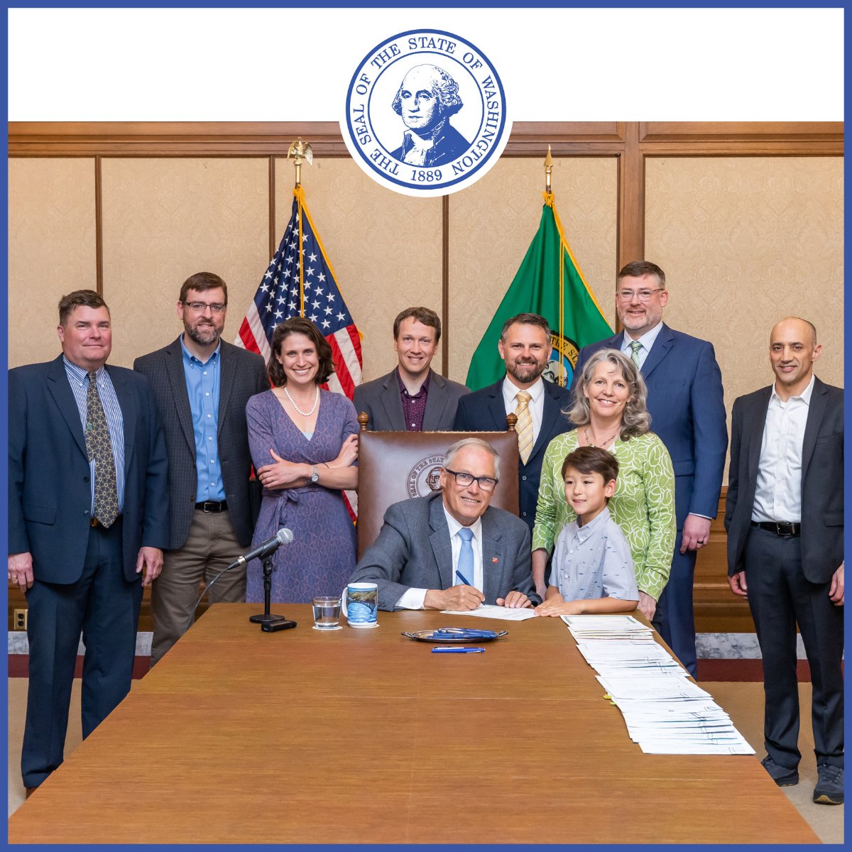 Ameresco's tweet photo. The team from our West region--including a member's son--were excited to witness the signing of the state of Washington's HB 1777, a bill that promotes the use of #performancebasedcontracting for #energyservices & equipment, by Governor Jay Inslee. Go to: https://t.co/fwNfDPbAu9 https://t.co/1b4aNAp50L