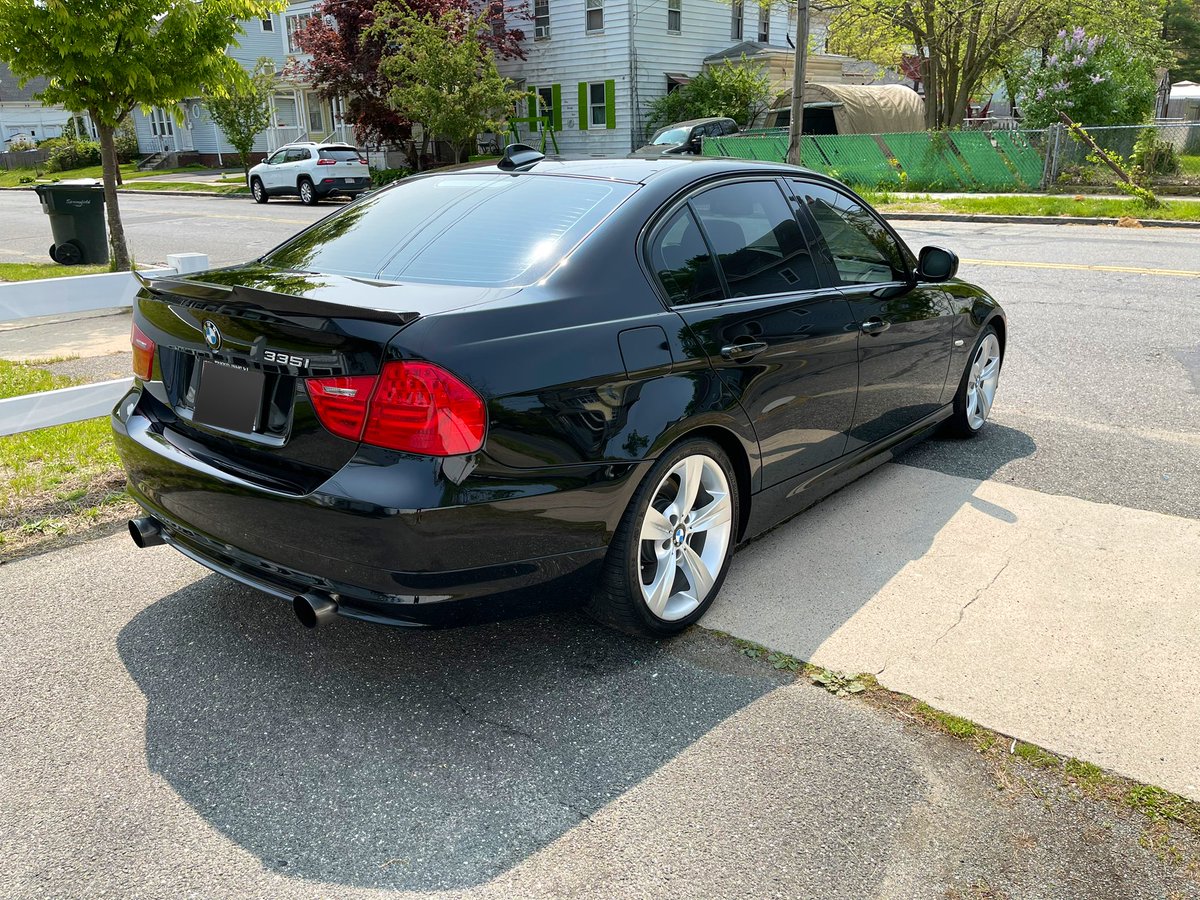 RoyalTetons_'s tweet photo. Friendly reminder the daily’s cleaner than your whole fleet #RoastMe https://t.co/Y8f36EfmP7