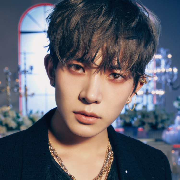 enhypenweverse's tweet photo. [INFO] 230510

ENHYPEN's layout and profile pictures on Weverse has been updated to 'FULL' Version!

(1/3)

#DARKBLOOD #EN_FULL #EN_HALF #EN_NEW #ENHYPEN_4thMiniAlbum @ENHYPEN_members @ENHYPEN https://t.co/4rEs8O4jJw