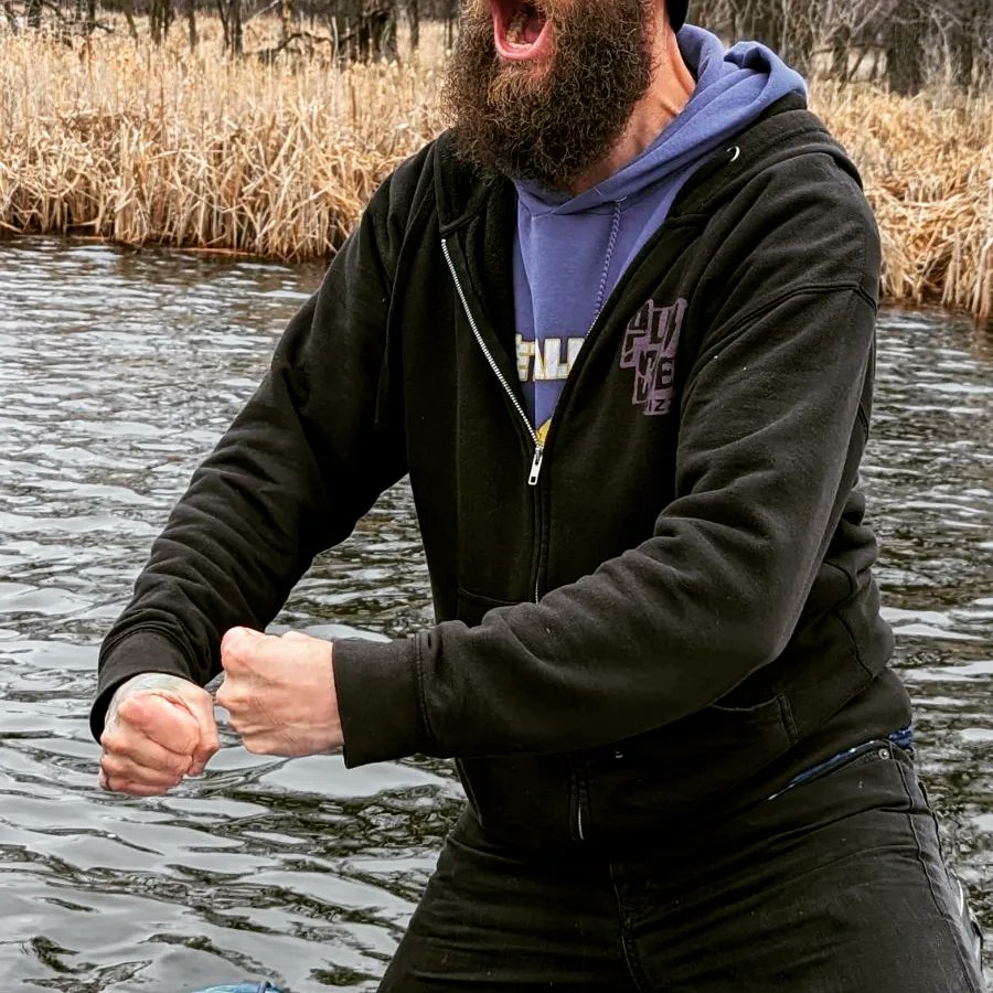 Brzrkrfishing's tweet photo. The bass kept getting in the way but we eventually found the crappies @PunkChef2 @NickEllwanger https://t.co/37aQMTfM5o
