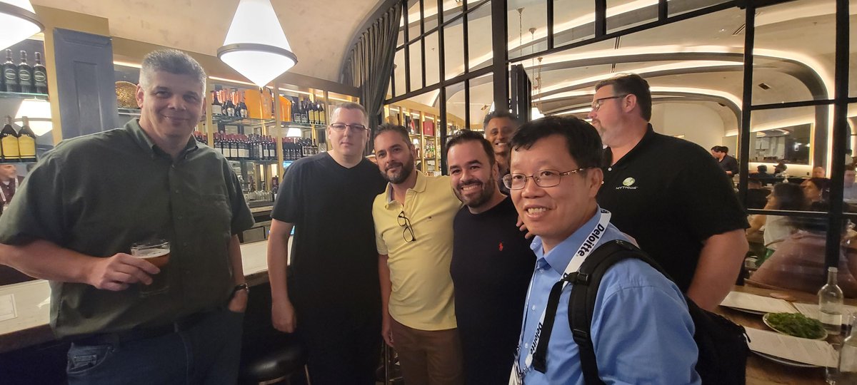 Oracle ACE Program (@oracleace) on Twitter photo What's nicer than an Oracle ACE dinner, where the ACEs have a chance to get together, enjoy some yummy food and spend a lovely evening? 🤩 ♠️
Thanks for attending last night's dinner! <a href="/alexzaballa/">Alex Zaballa</a> <a href="/ky_austin1/">Kai_Yu</a> <a href="/debralilley/">Debra Lilley</a> <a href="/biju_thomas/">Biju Thomas</a> <a href="/ggonza4knex/">Gustavo Gonzalez</a>
<a href="/HeyAlfredoDBA/">Alfredo Abate</a>
#OracleACE What's nicer than an Oracle ACE dinner, where the ACEs have a chance to get together, enjoy some yummy food and spend a lovely evening? 🤩 ♠️
Thanks for attending last night's dinner! <a href="/alexzaballa/">Alex Zaballa</a> <a href="/ky_austin1/">Kai_Yu</a> <a href="/debralilley/">Debra Lilley</a> <a href="/biju_thomas/">Biju Thomas</a> <a href="/ggonza4knex/">Gustavo Gonzalez</a>
<a href="/HeyAlfredoDBA/">Alfredo Abate</a>
#OracleACE