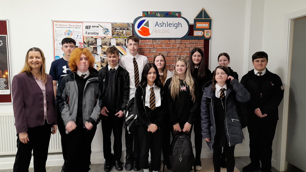 ashleighscot's tweet image. We cant believe that&apos;s us into our 3rd week of #CPP2023 ..Thanks to #architect @TashHouchin from @lma_architects for coming along to @Belmont_DT this morning to talk about regulations within the industry &amp;amp; help students design their site plan 🏡

@DYWAyrshire  | @AyrshireColl