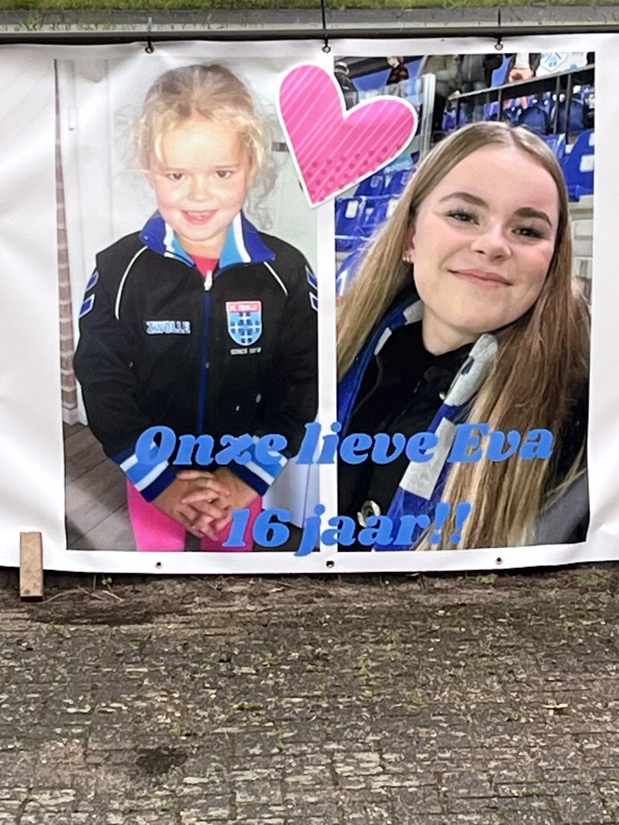 jongedemark's tweet photo. Clubliefde geef je over.
Waar blijft de tijd.
#peczwolle#mooisteclubvanallemaal https://t.co/9RR1BAw2Bf