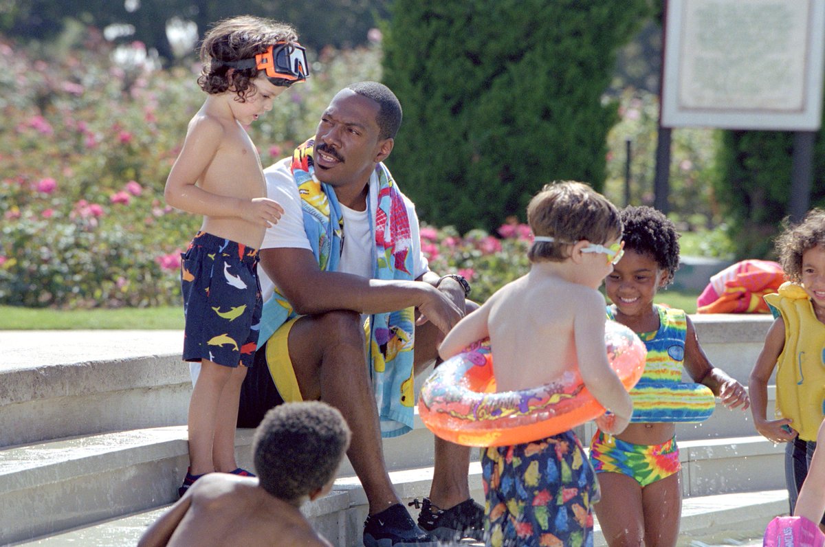 aresluoga's tweet photo. 20 years ago today, the family comedy film, #DaddyDayCare, directed by #SteveCarr, written by #GeoffRodkey, and starring #EddieMurphy, #JeffGarlin, #SteveZahn, #ReginaKing, and #AnjelicaHuston, opened to uncomplimentary reviews but profitable box office gross in US theaters. https://t.co/UnKM2hGJZT
